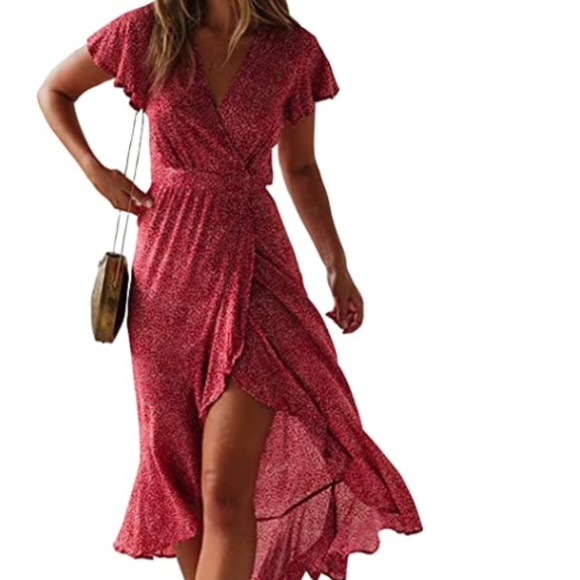 Dresses & Skirts - NWT Red  Wrap Dress